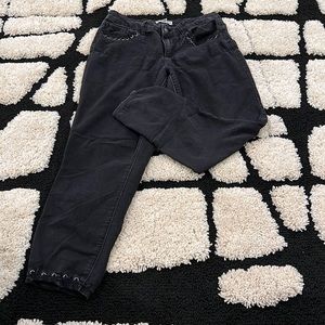 Black cropped skinny jeans